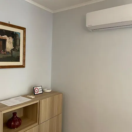 Life - New Eur Torrino Apartment